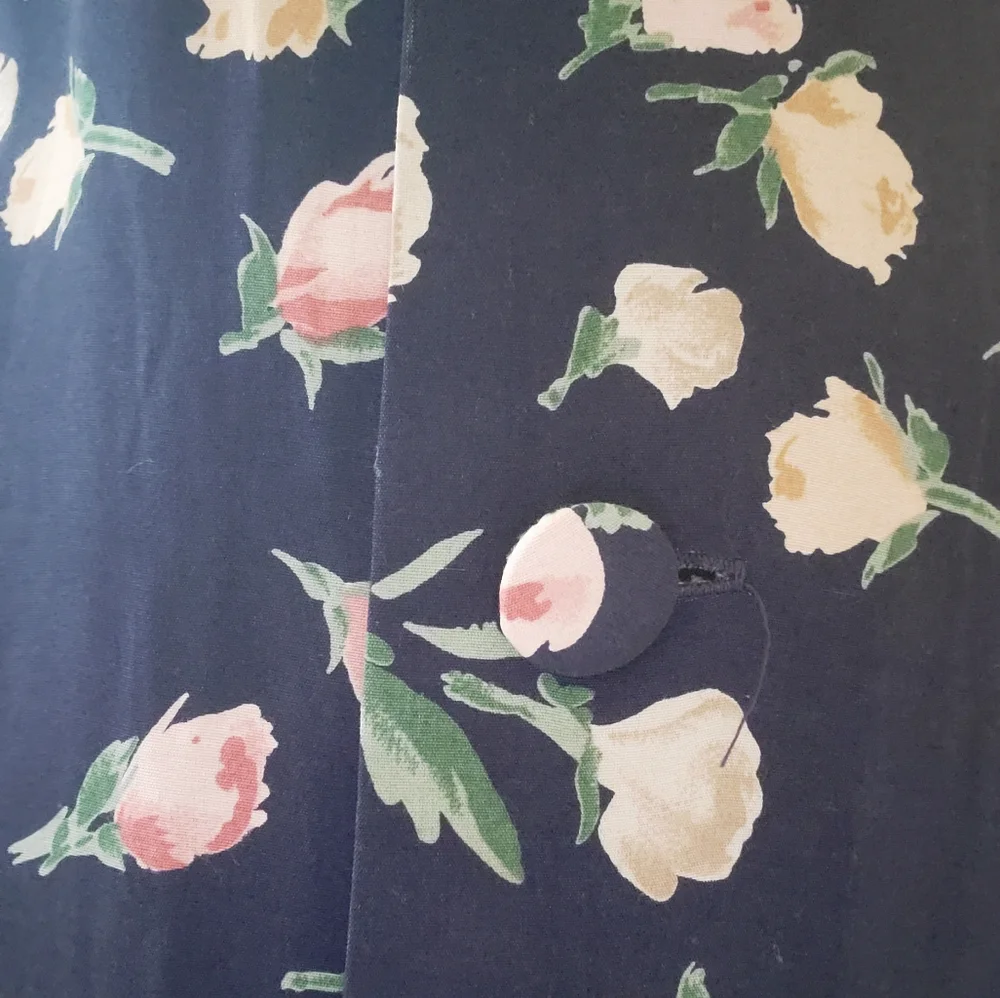 Vintage Floral Shift Dress - Picture 10 of 12